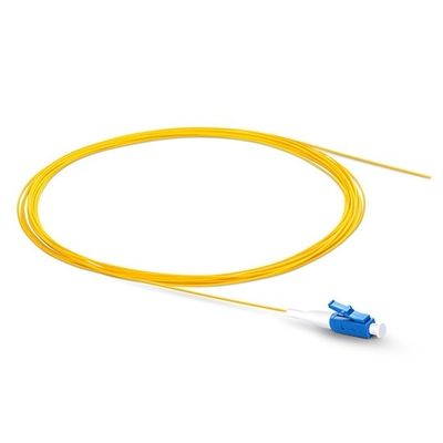 شراء السترة الصفراء LC UPC خنزير ذيل 2.0mm 1m الطول كابل الألياف البصرية خنزير ذيل تصنيع عبر الإنترنت