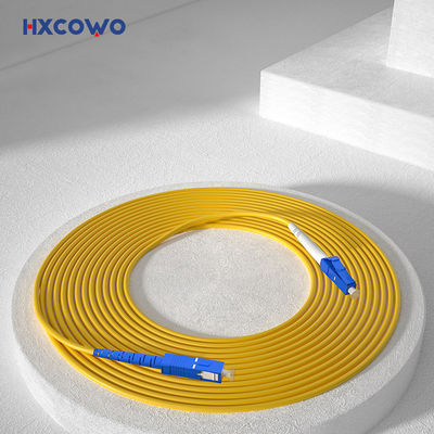 HXCOWO FTTH FTTx شبكة FTTB كابلات الألياف الضوئية LC SC/UPC 1M ألياف ضوئية أحادية الوضعية واحد النواة 3.0mm كابلات الألياف الضوئية